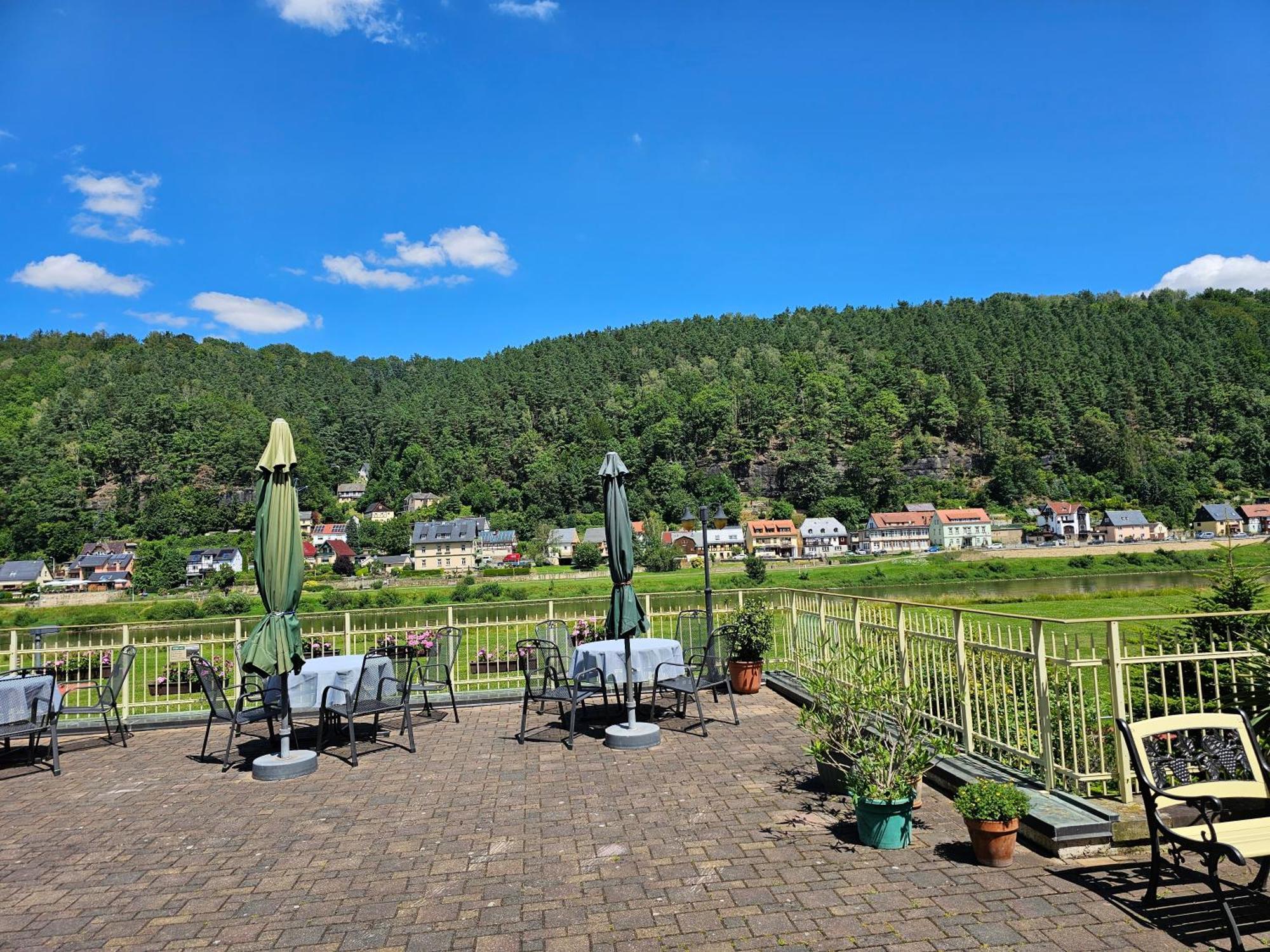 Ferienappartements Elbaussicht - Krippen Bad Schandau Esterno foto