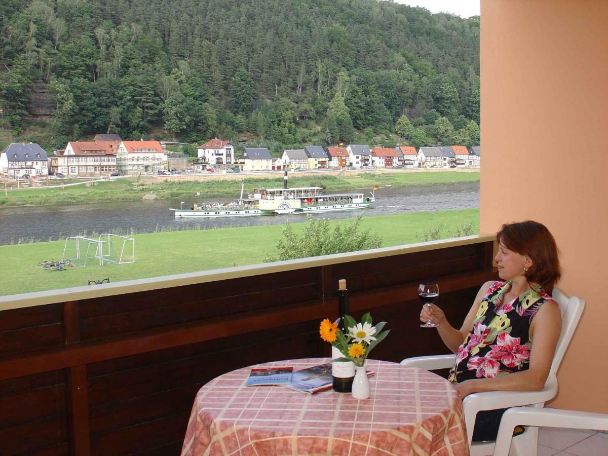 Ferienappartements Elbaussicht - Krippen Bad Schandau Esterno foto